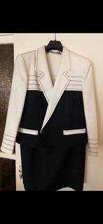 Vintage louis feraud damespak.nieuwstaat., Kleding | Dames, Jasjes, Kostuums en Pakken, Louis feraud, Ophalen of Verzenden, Nieuw
