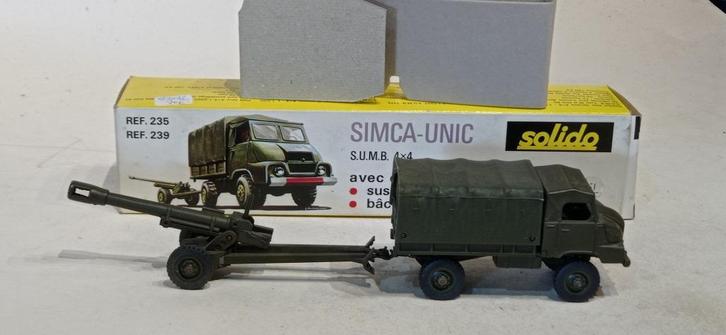 SOLIDO (GEEN DINKY) SIMCA UNIC 4X4 +GUN REF 235, Hobby en Vrije tijd, Modelauto's | 1:43, Zo goed als nieuw, Bus of Vrachtwagen