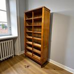 Vintage houten boekenkast / leggerkast / etagere, Kinderen en Baby's, Ophalen of Verzenden, Zo goed als nieuw