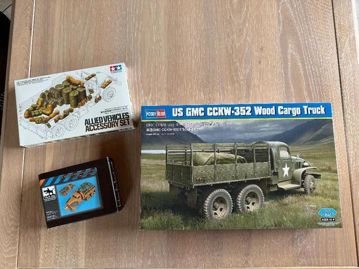 GMC CCKW-352 Wood Cargo Truck + Accessory sets 1/35, Hobby & Loisirs créatifs, Modélisme | Voitures & Véhicules, Neuf, Camion