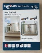 Traphekje nieuw Baby Dan flexi fit wood, Kinderen en Baby's, Nieuw, Hout, Schroefhekje, Ophalen