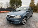 Dacia Logan 1.2 Benzine Gekeurd Carpass 2012, Auto's, Voorwielaandrijving, Stof, Zwart, 4 cilinders