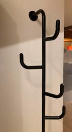 Kapstok zwart metaal, Ophalen, Gebruikt, Metaal, Staande kapstok