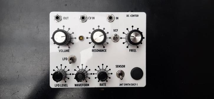 JMT synth SVCF-1 banddoorlaatfilter + lfo + sensor, Muziek en Instrumenten, Effecten, Zo goed als nieuw, Overige typen, Ophalen of Verzenden