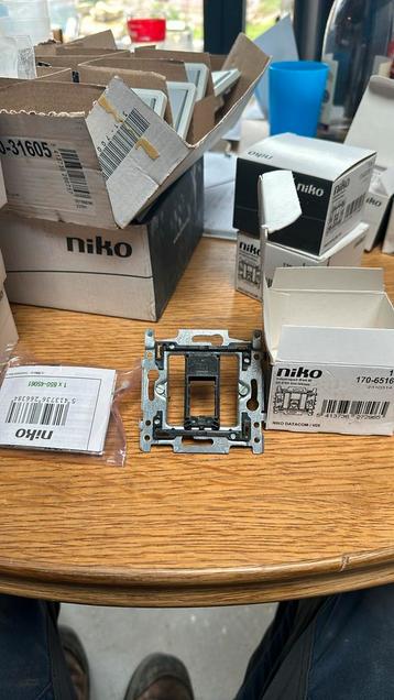 Niko RJ 45 sans cache 