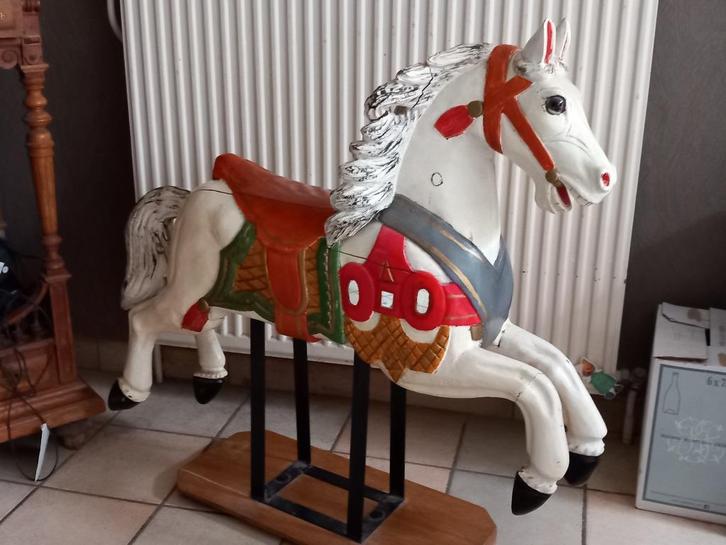 Antiek houten kermispaard, Antiek en Kunst, Antiek | Speelgoed, Ophalen