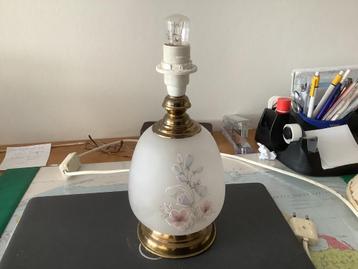 Vintage lampedaire beschikbaar voor biedingen