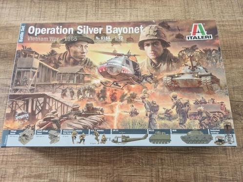 Italeri Battle Set Vietnam War Operation Silver Bayonet 1965, Hobby en Vrije tijd, Modelbouw | Overige, Zo goed als nieuw, 1:50 tot 1:144