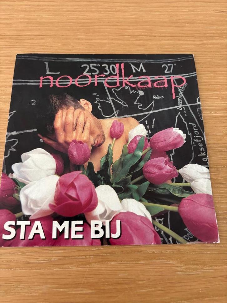 Célibataire - Noordkaap - Sta me bij, CD & DVD, Vinyles Singles, Utilisé, Single, Rock et Metal, 7 pouces, Enlèvement ou Envoi