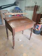 Bureau ancien d'École/architecte, Enlèvement