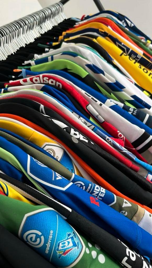 KV Oostende en Waasland Beveren Shirts Matchworn match worn, Verzamelen, Sportartikelen en Voetbal, Ophalen of Verzenden