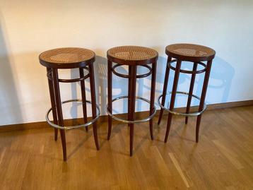 Baarkruk Thonet serie S204 beschikbaar voor biedingen