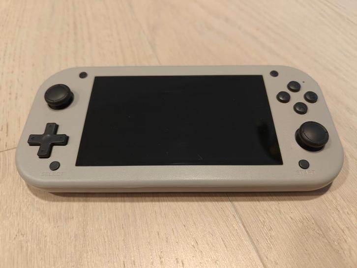 M17 retro handheld, Games en Spelcomputers, Spelcomputers | Overige, Zo goed als nieuw, Ophalen