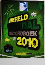Officieel FIFA Wereld Voetbalrecordboek 2010, Diverse auteurs, Ophalen of Verzenden, Zo goed als nieuw, Balsport