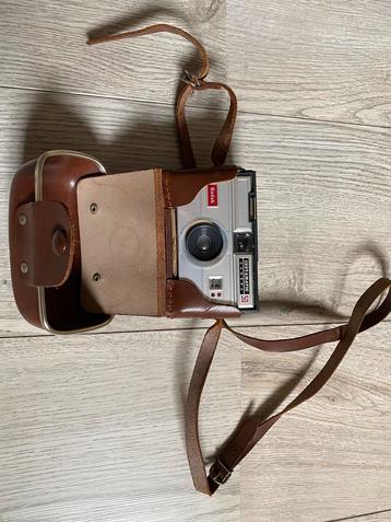 Vintage Kodat analoog fototoestel beschikbaar voor biedingen