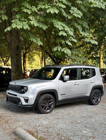 Jeep Renegade S, option complète, parfait état, 144 g/km, Argent ou Gris, Achat, Euro 6