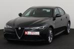 Alfa Romeo Giulia SPORT 2.0T8 Q4 SPORT 2.0T8 Q4 + A/T + GPS, Auto's, Alfa Romeo, 4 deurs, Euro 6, Zwart, Leder