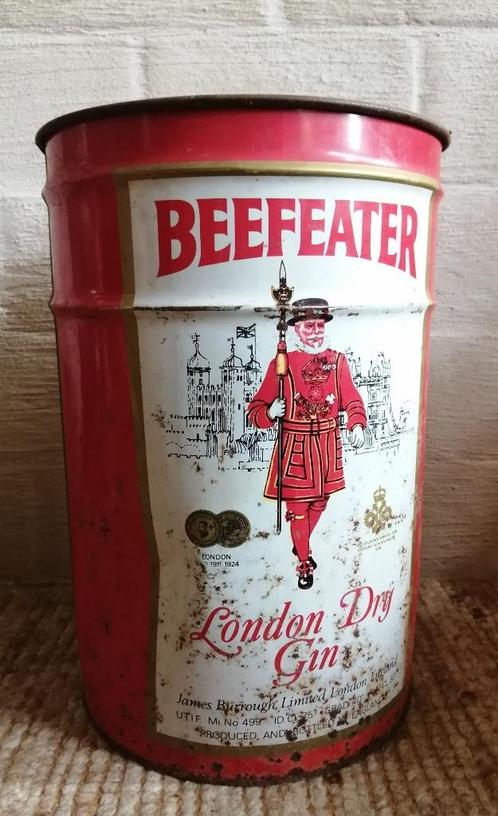 vintage metalen open ton Gin Beefeater, verweerd, Antiek en Kunst, Curiosa en Brocante, Ophalen