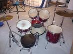 Drumstel (Vogue) + Cymbalen set (Paiste 101 BRASS), Autres marques, Enlèvement, Utilisé