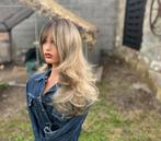 Sublieme blonde pruik met ombre en gradiënt. Buitengewoon!, Handtassen en Accessoires, Uiterlijk | Haarverzorging, Ophalen of Verzenden