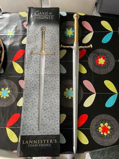 Game of Thrones Lannister Foam zwaard, Verzamelen, Film en Tv, Zo goed als nieuw, Ophalen of Verzenden