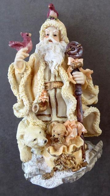 Jolie figurine de décoration "Père Noël"