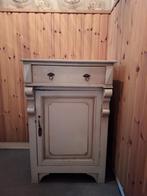 Handige kast met schuif, Kinderen en Baby's, Kinderkamer | Commodes en Kasten, Ophalen, Kast