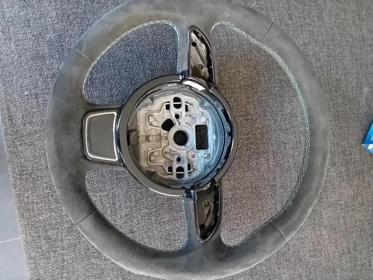 Audi s1 stuur in alcantara, Auto-onderdelen, Interieur en Bekleding, Audi, Gebruikt, Ophalen of Verzenden