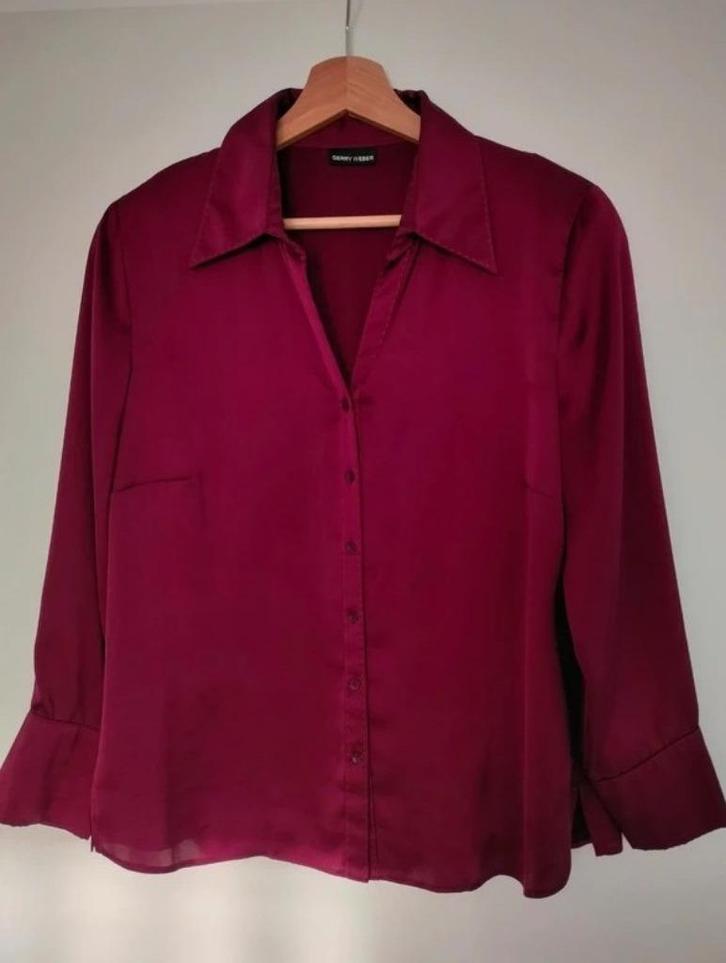 Prachtige satijnen blouse Gerry Weber maat 40, Kleding | Dames, Blouses en Tunieken, Zo goed als nieuw, Maat 38/40 (M), Rood, Ophalen of Verzenden