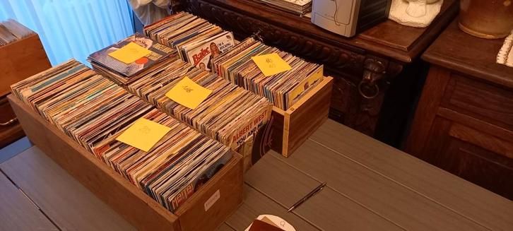 350 vinyl singles met hoes, Cd's en Dvd's, Vinyl Singles, Gebruikt, Ophalen