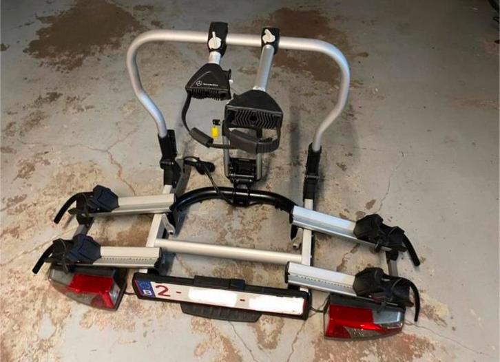 Attelage porte-vélos Mercedes Benz, Autos : Divers, Porte-vélos, Comme neuf, Enlèvement