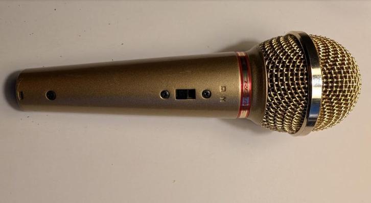 Realistic/Shure unidirectionele microfoon Highball, Muziek en Instrumenten, Microfoons, Zo goed als nieuw, Zangmicrofoon, Ophalen of Verzenden