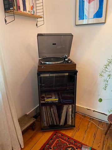 Marantz hifi-kast beschikbaar voor biedingen