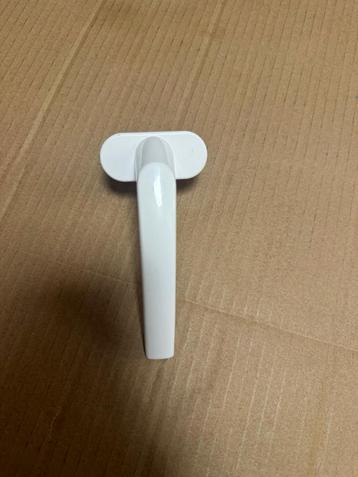 Poignée alu pour châssis  beschikbaar voor biedingen