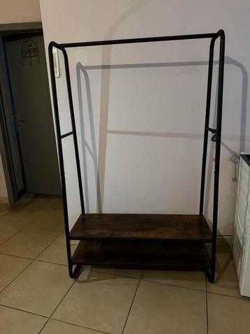 penderie / porte manteau beschikbaar voor biedingen