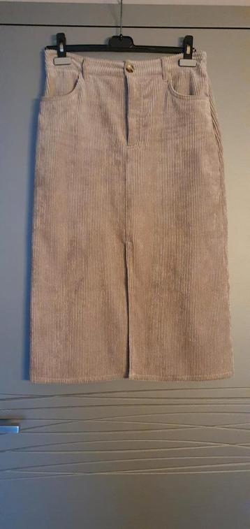 Lange fluwelen rok van Comme Ça beschikbaar voor biedingen