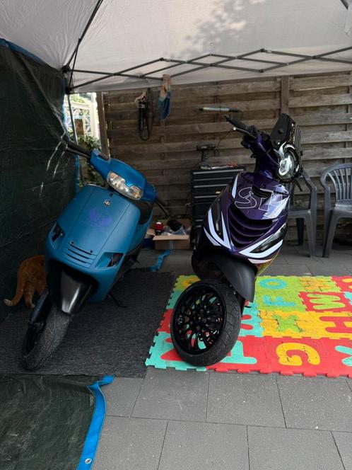piaggio zip 70cc, Fietsen en Brommers, Scooters | Piaggio, Zo goed als nieuw, Zip, Ophalen