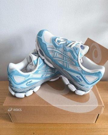 Gezocht: Asics Gel Nyc blauw beschikbaar voor biedingen