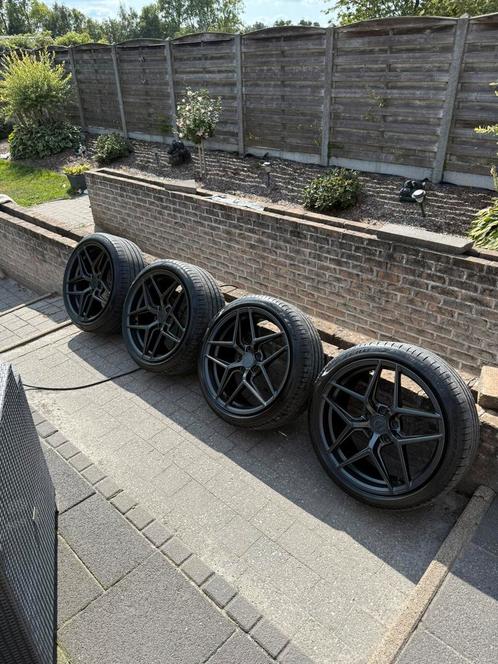 Bmw Concaver cvr2 velgen met sterbanden, Auto-onderdelen, Banden en Velgen, Band(en), Zomerbanden, 19 inch, Personenwagen, Gebruikt