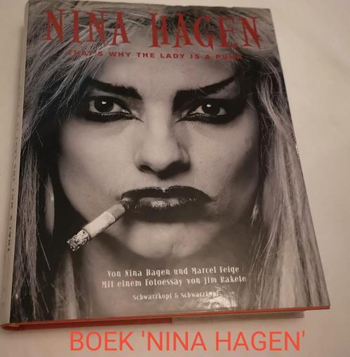 BOEK 'NINA HAGEN' THAT'S WHY THE LADY IS A PUNK, Boeken, Film, Tv en Media, Zo goed als nieuw, Personen, Ophalen of Verzenden