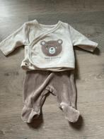 2 stuks tweedelige pyjama maat 50, Enfants & Bébés, Vêtements de bébé | Taille 50, Comme neuf, C&A, Enlèvement