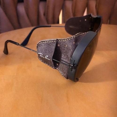 Vintage B&L zonnebril Ray-Ban Aviator Sideshields 62mm A24, Handtassen en Accessoires, Zonnebrillen en Brillen | Heren, Gebruikt