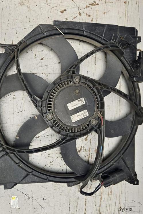 Koelvin Ventilator BMW X3 serie E83 67326925702 6925702 1742, Auto-onderdelen, Motor en Toebehoren, Gebruikt, Ophalen of Verzenden
