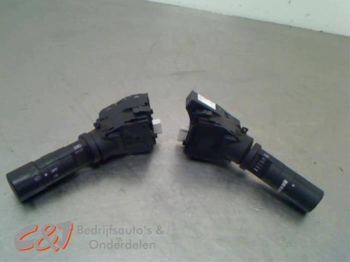 Combischakelaar Stuurkolom van een Nissan Navara, Auto-onderdelen, Dashboard en Schakelaars, Nissan, Gebruikt, 3 maanden garantie