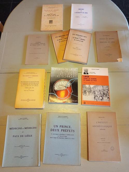 Liège : Ensemble de 12 livres anciens, Antiek en Kunst, Antiek | Boeken en Manuscripten, Ophalen of Verzenden