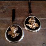 Anges anciens en plâtre vintage sur cadres ronds, Antiquités & Art, Envoi