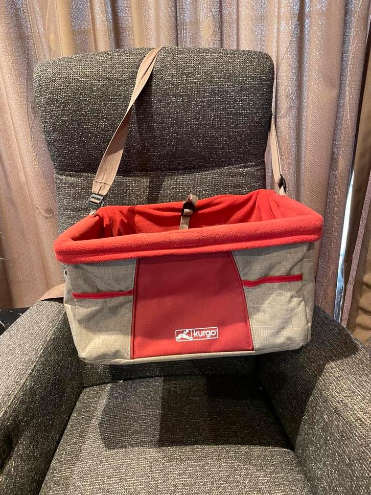 Honden autostoel, Dieren en Toebehoren, Honden-accessoires, Zo goed als nieuw, Ophalen