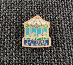 PIN - LA FERME DU BUISSON - PAARDENMOLEN - MOULIN À CHEVAL, Collections, Autres sujets/thèmes, Utilisé, Envoi, Insigne ou Pin's