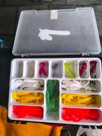 Offre demandée pour cette boîte à leurres contenant 50 twist, Enlèvement