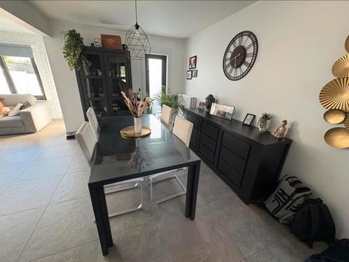 Zwart gelakte eetplaats met schuiven en veiligheidsglas, Huis en Inrichting, Complete eetkamers, Zo goed als nieuw, 4 tot 6 stoelen